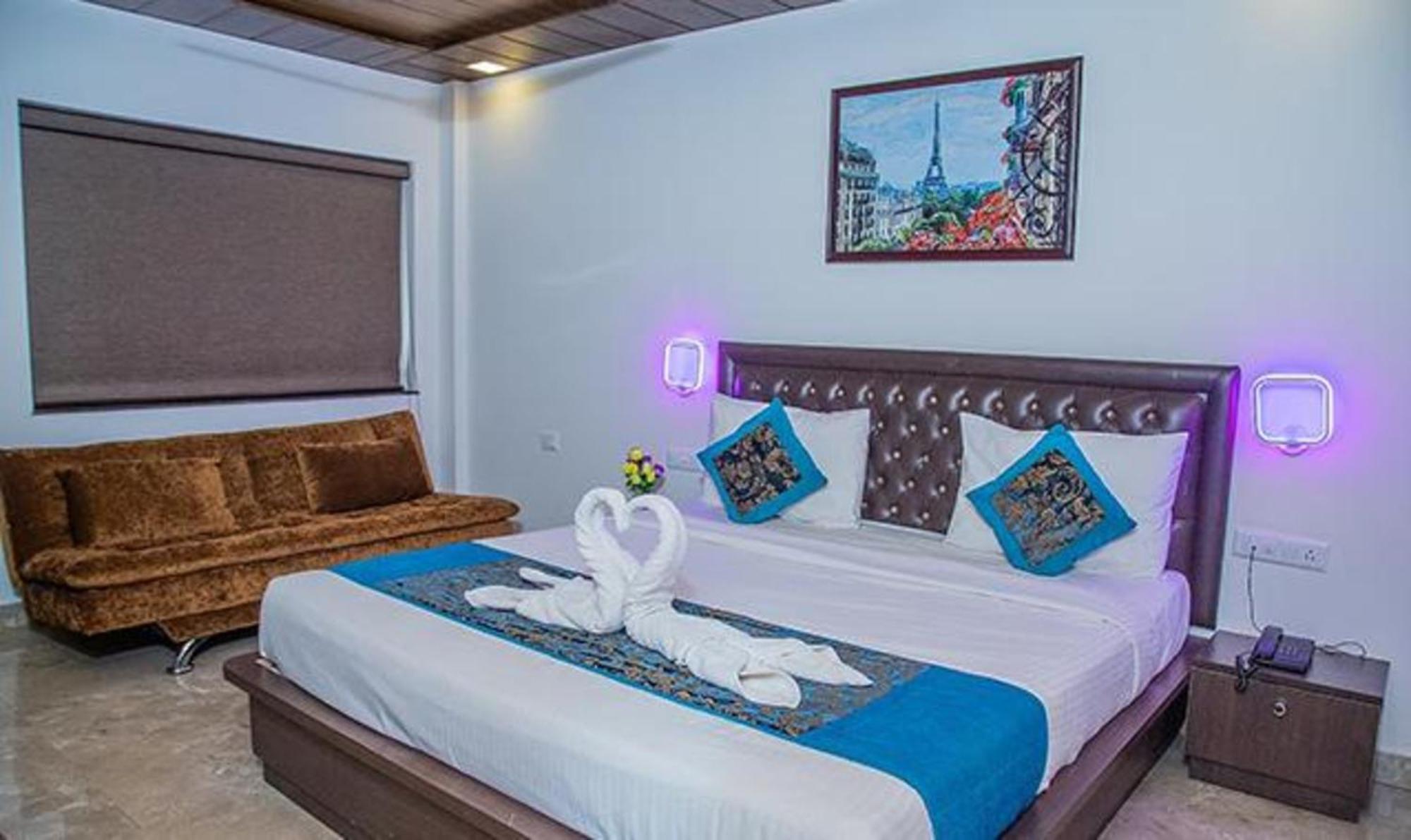 Fabhotel La Gracia Resort Morjim Exterior photo